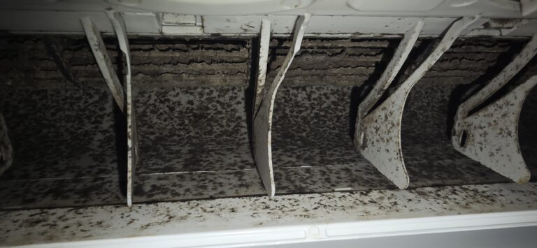 Binnenkant airco voor dieptereiniging